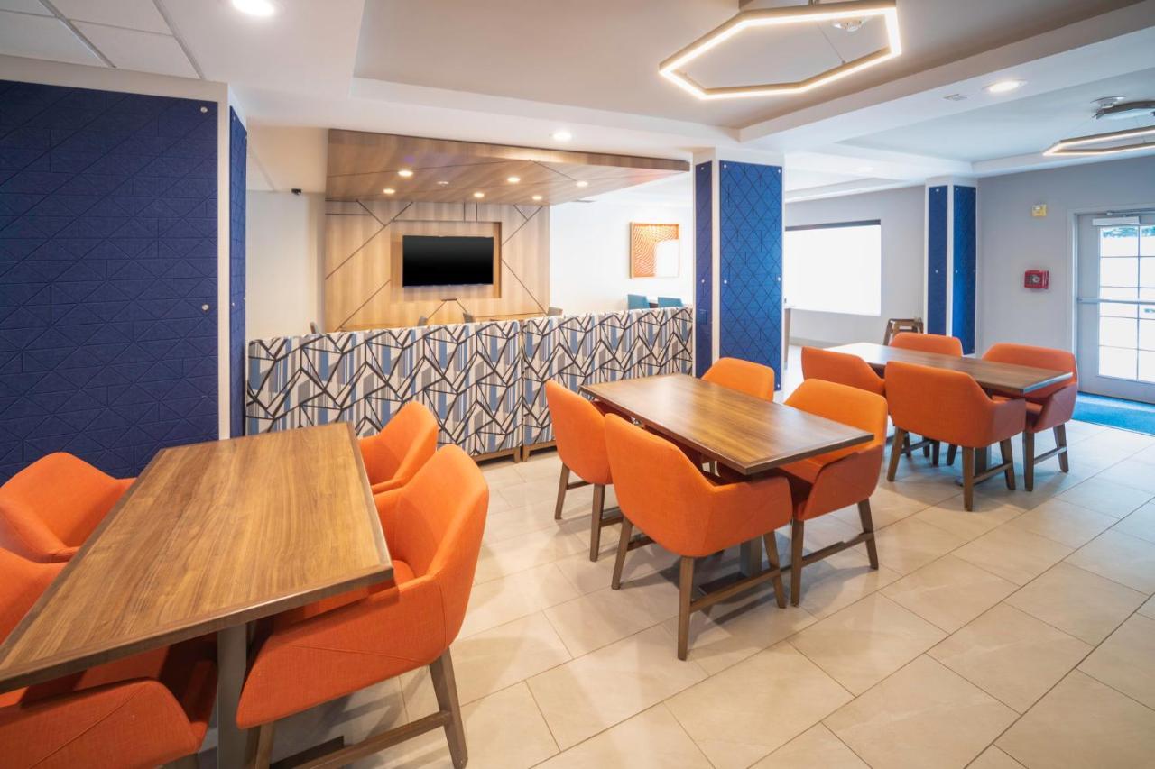 Holiday Inn Express And Suites Atlanta-Johns Creek By Ihg Zewnętrze zdjęcie